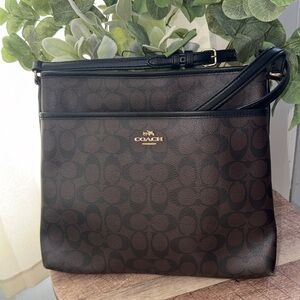 COACH Signature Canvas File Crossbody Bag - Mahogany/Brown - Authentic